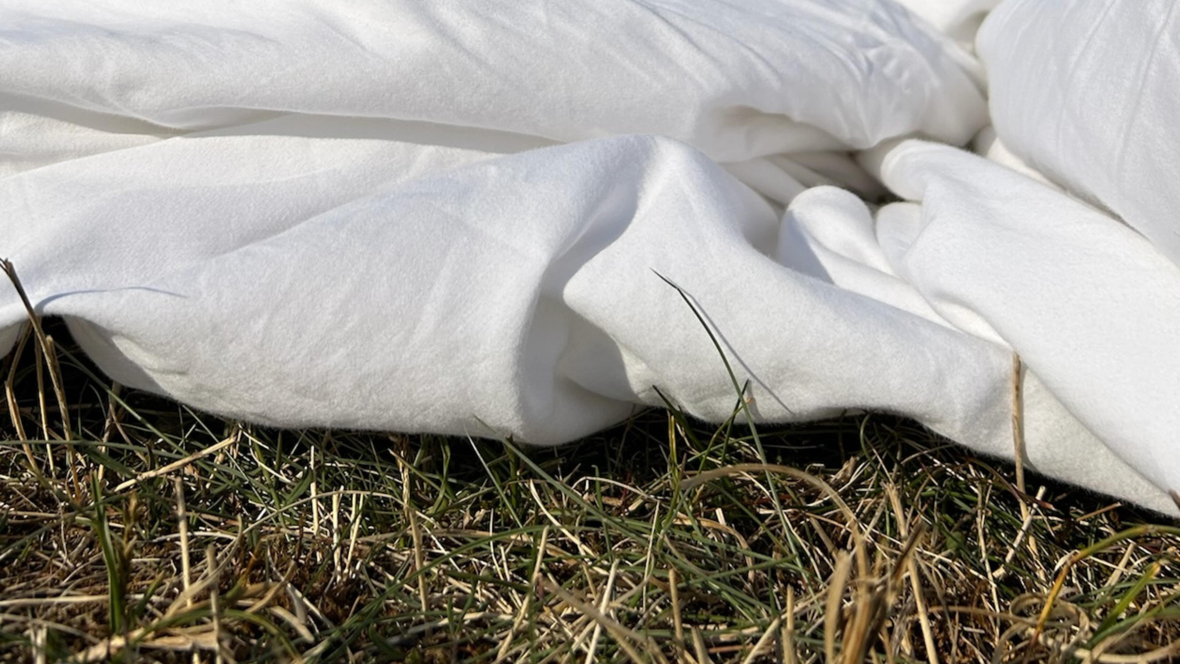 Beter slapen in een schone kamer - zo maak je je slaapkamer schoon, fris en stofvrij